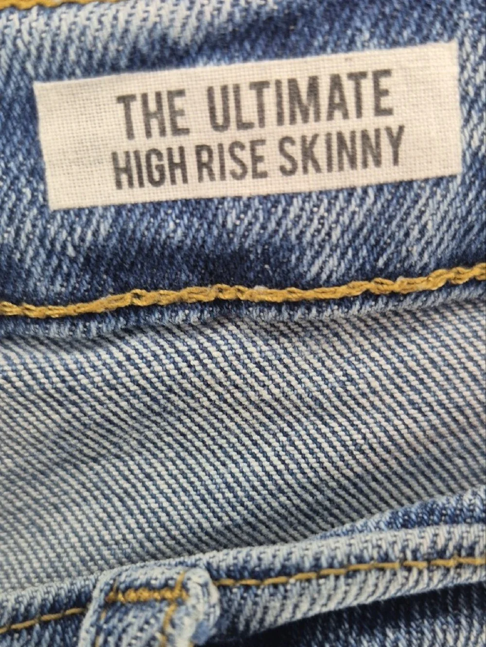 Kensie Light Blue Ankle Crop Slim Jeans